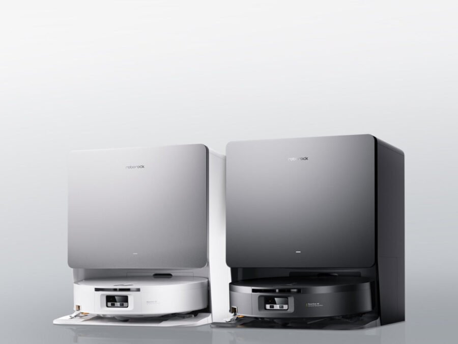 Roborock Saros 20 Flow Complete beside RockDock, compared with Saros 20 Sonic