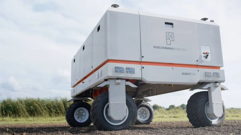 Pixelfarming Robot One mobile weeding platform